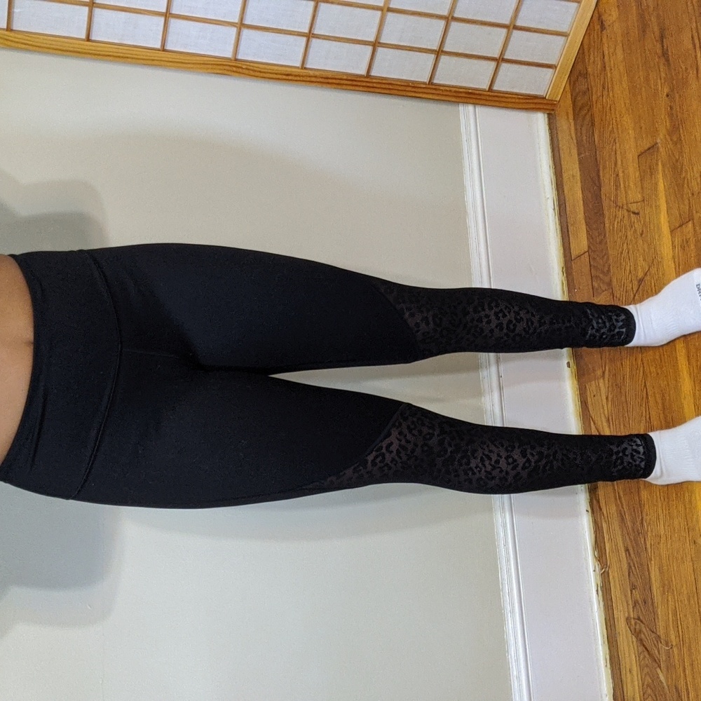 VS leggings